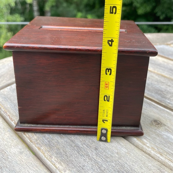 Antique mahogany wood cigarette box / Vintage desktop cigarette dispenser - Picture 6 of 8